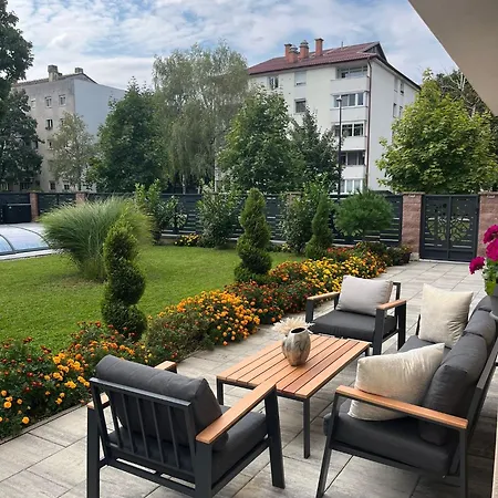 Апартаменты Moste 3-free Parking&pool, Ev Station