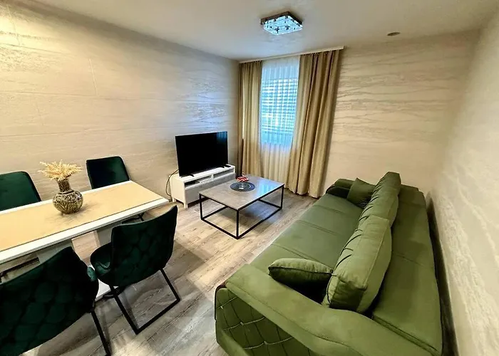 Appartamento Moste 3-free Parking&pool, Ev Station